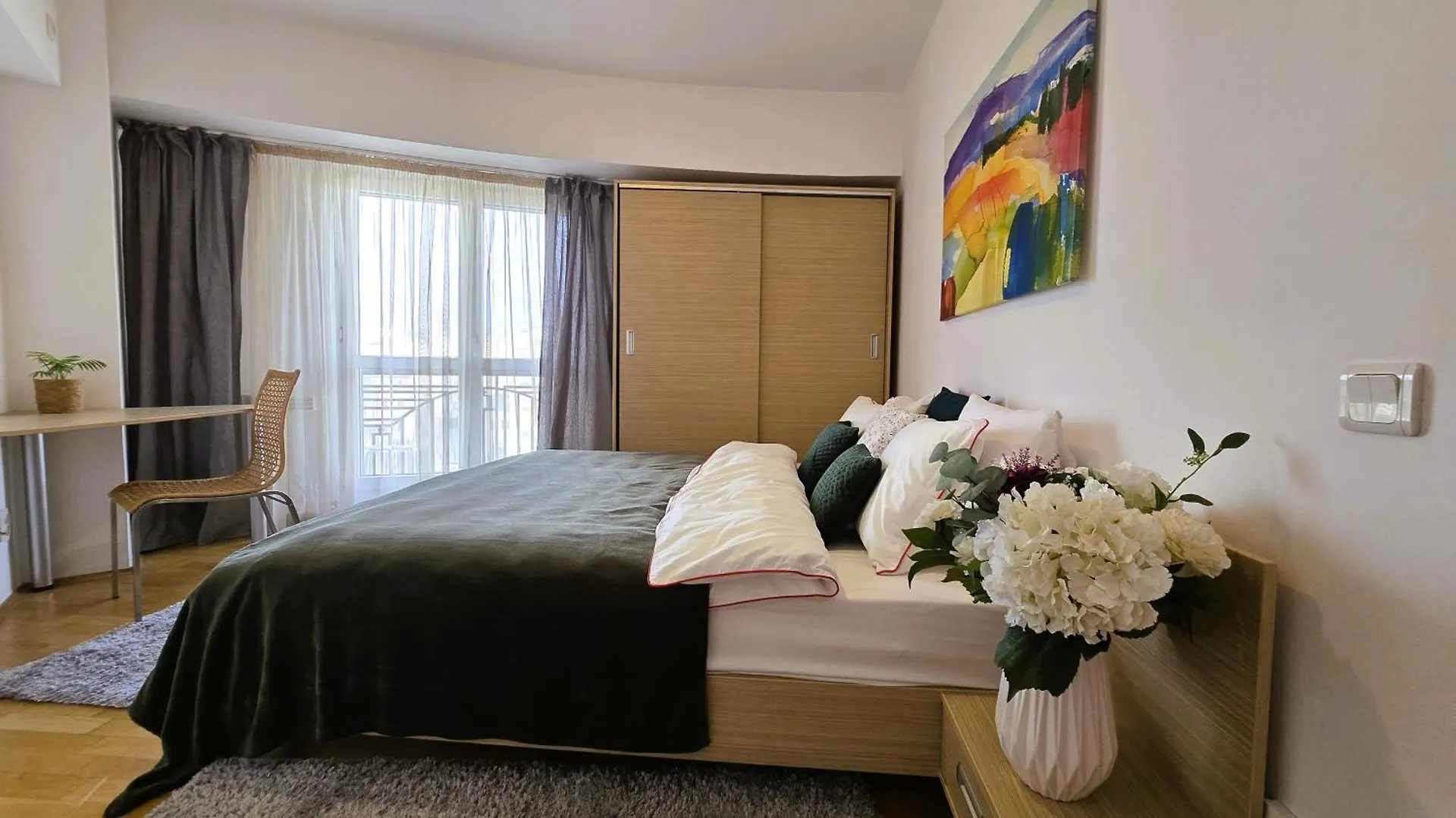 Unirii River View Suites Bucharest Apartment