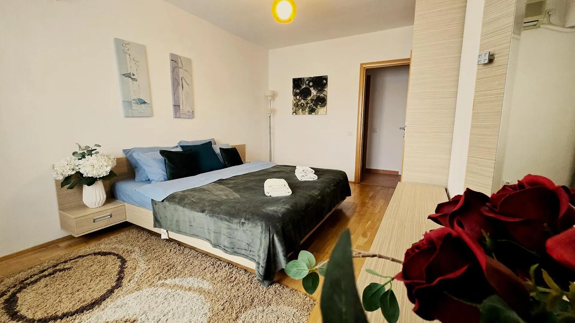 Apartment Unirii River View Suites Bucharest Romania